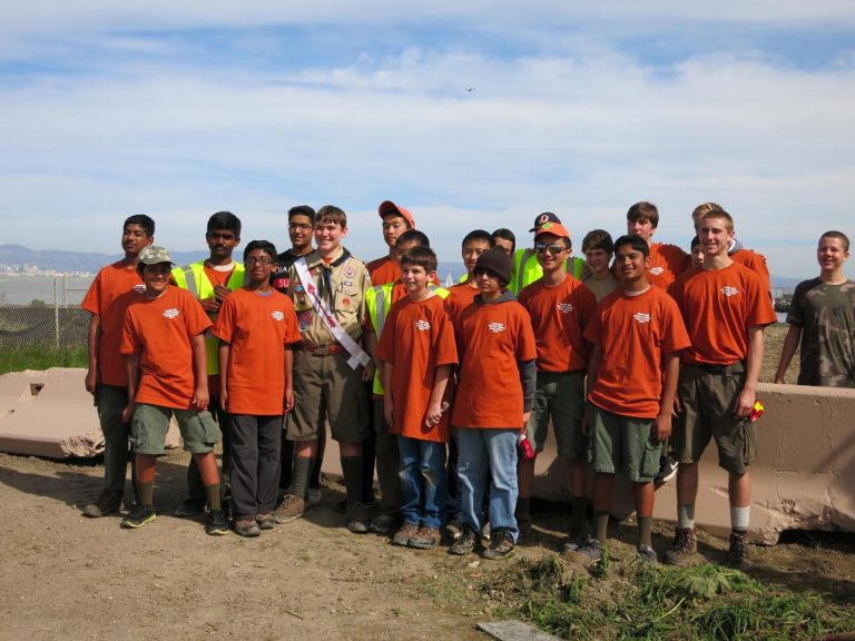 Eagle Scouts restore habitat at Pier 94