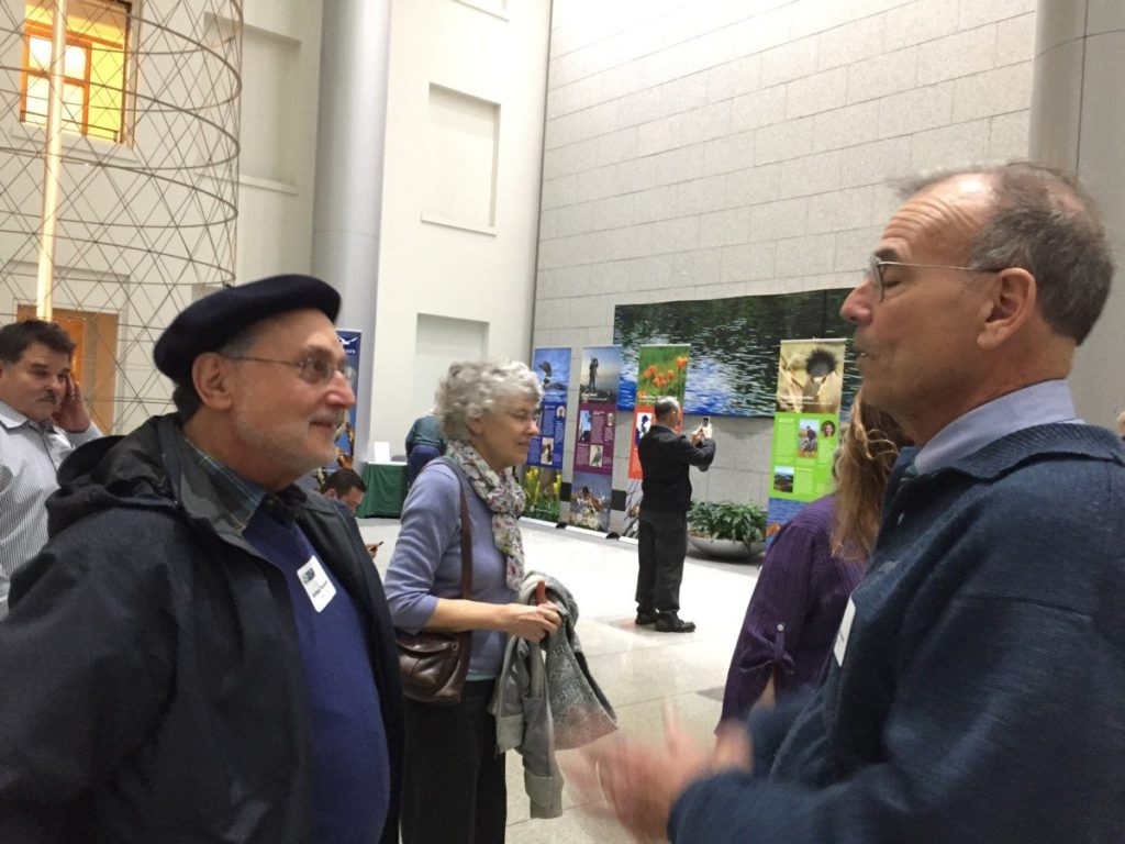 Former Executive Director Arthur Feinstein chats with current board member William Hudson.