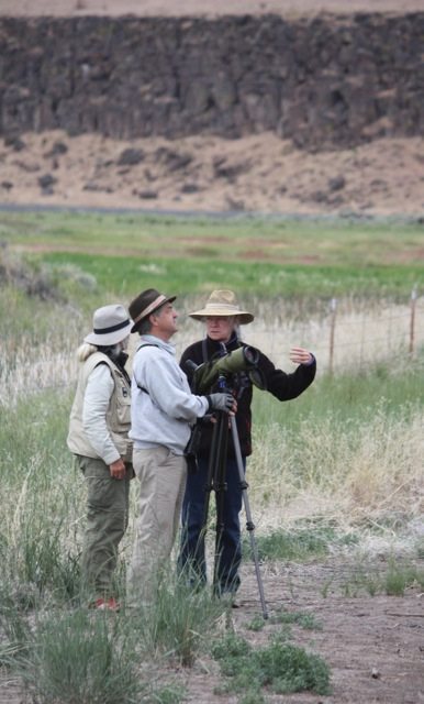 Golden Gate Bird Alliance birders enjoying Oregon / Photo by John Tysell